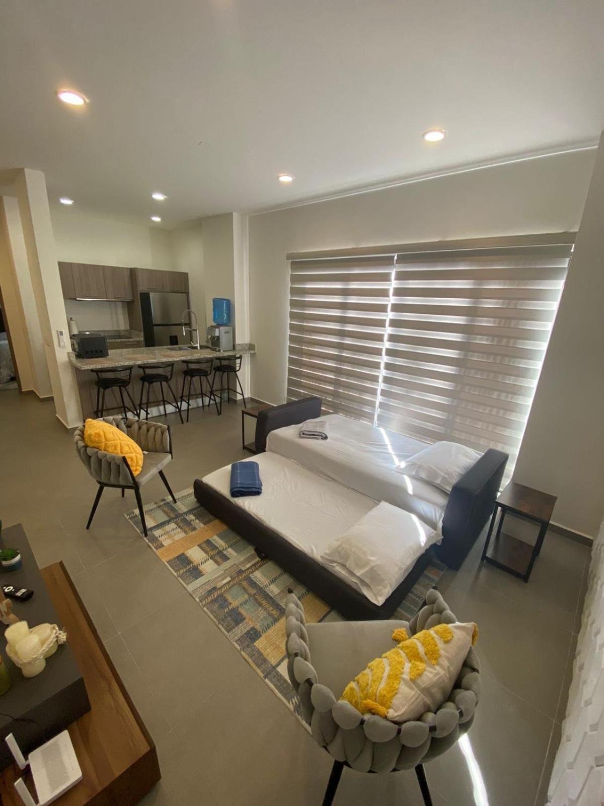 Condo In El Centro Near Malecon! Mazatlán Eksteriør billede