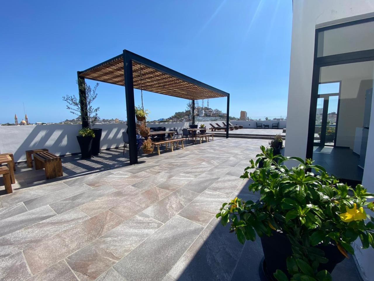 Condo In El Centro Near Malecon! Mazatlán Eksteriør billede